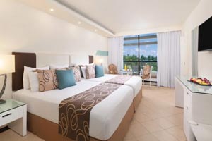 Grand Standard Room at Grand Oasis Cancun